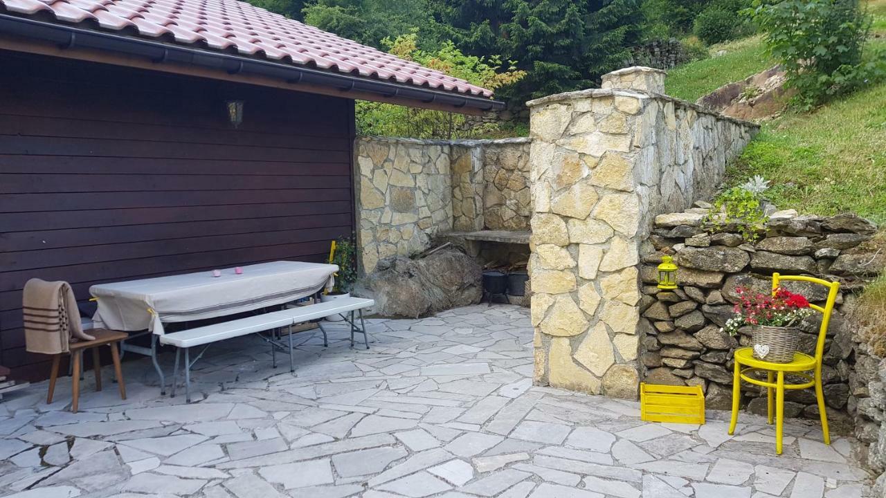 Lupshalte Vila Wassen Exterior foto